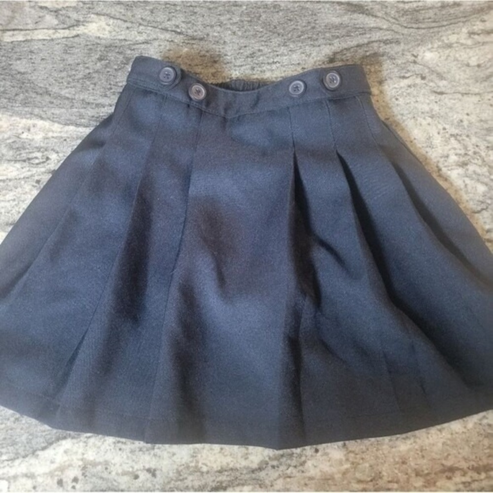 CHAPS navy skort 6X